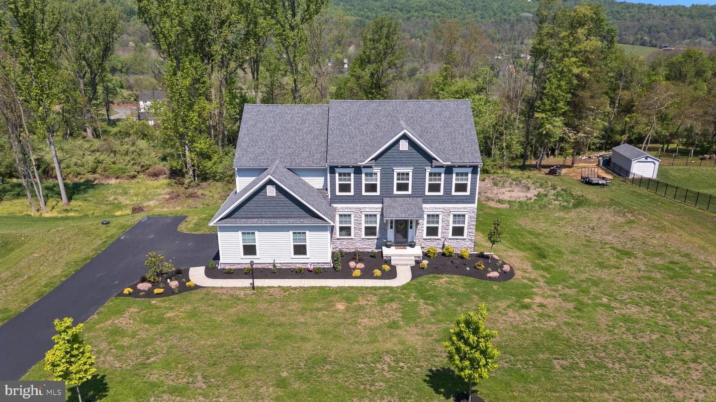 185 Oak Grove Road photo 4