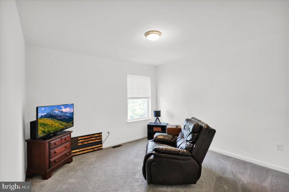 185 Oak Grove Road photo 42