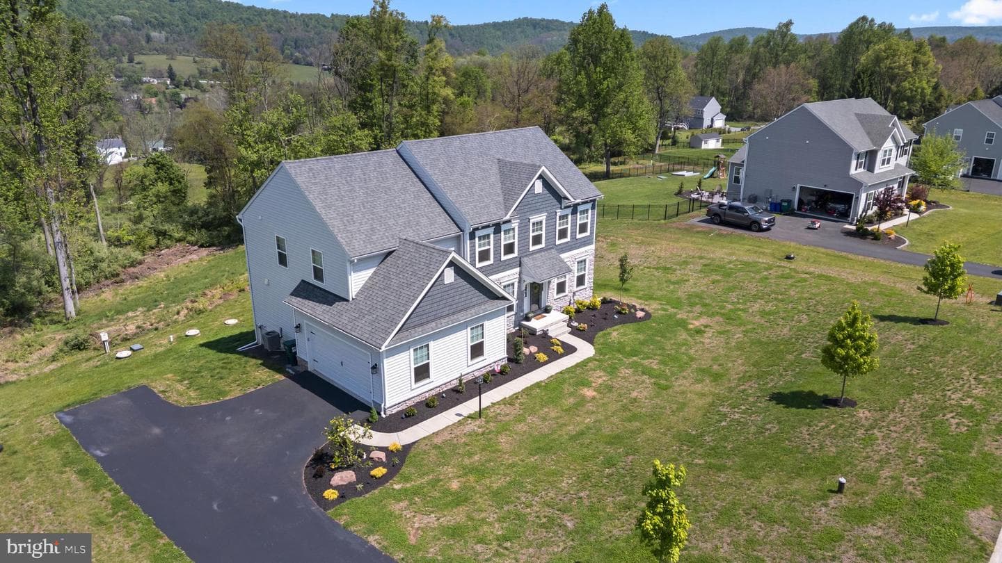 185 Oak Grove Road photo 5