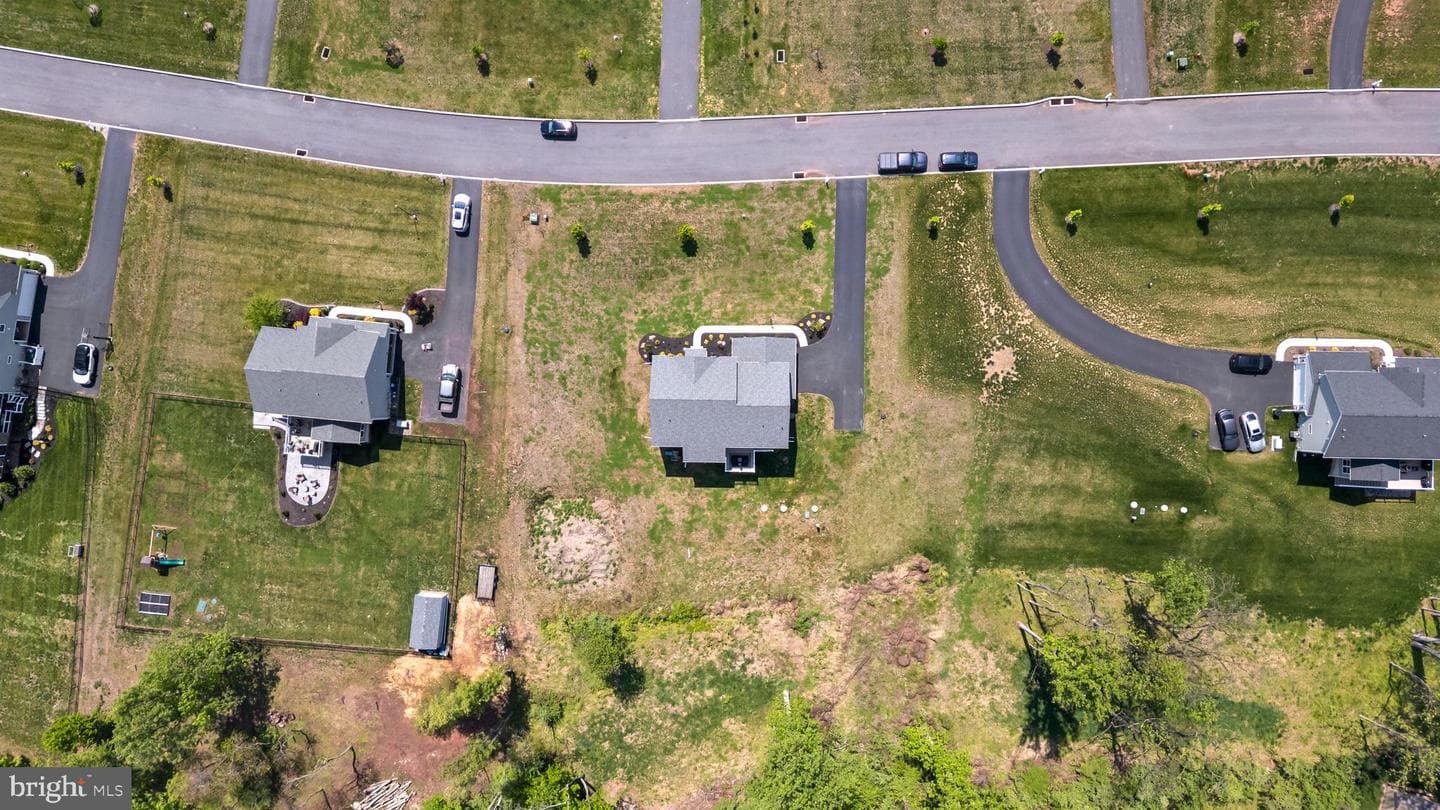 185 Oak Grove Road photo 53
