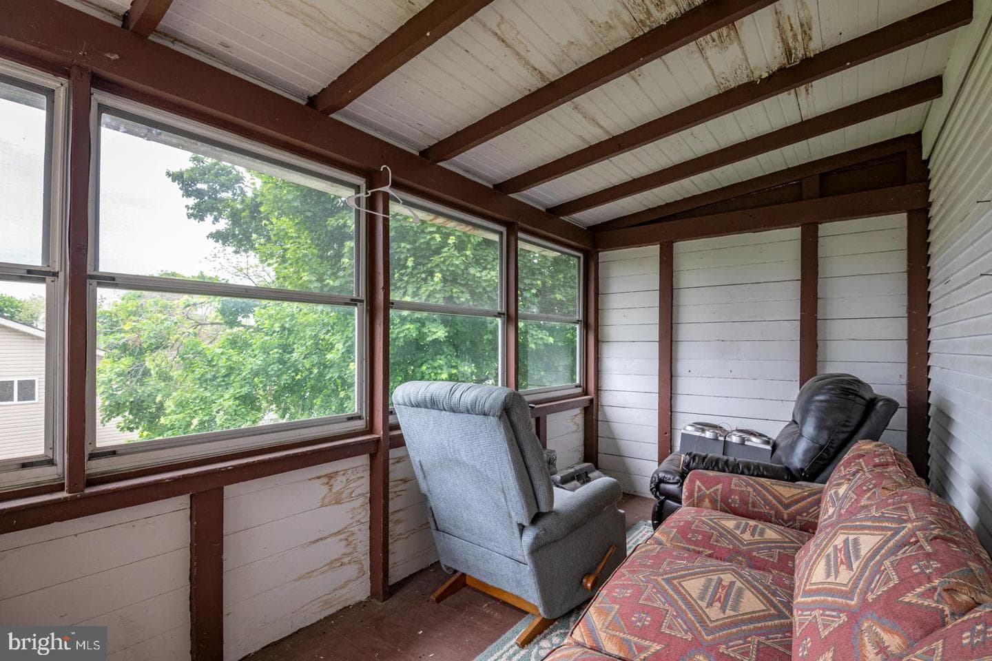 209 W Franklin Street photo 20