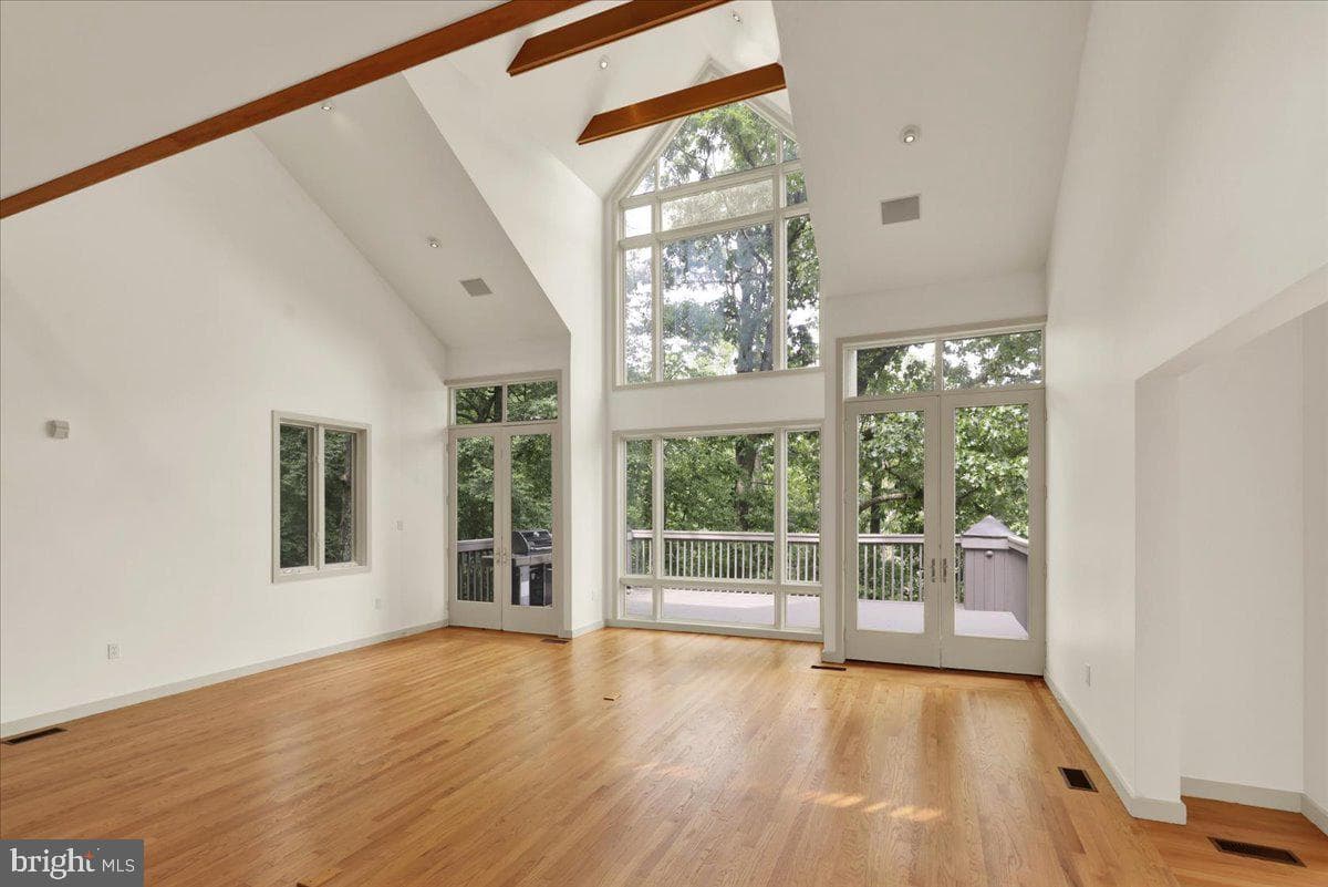 8 Wyndham Hill Drive photo 15