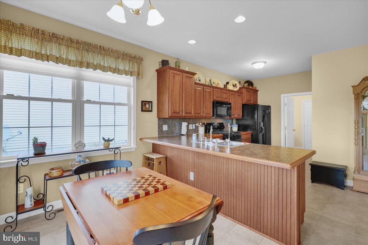 415 Westbury Drive photo 11