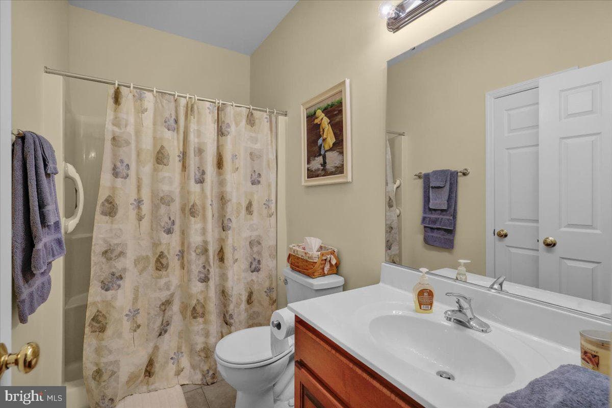 415 Westbury Drive photo 25