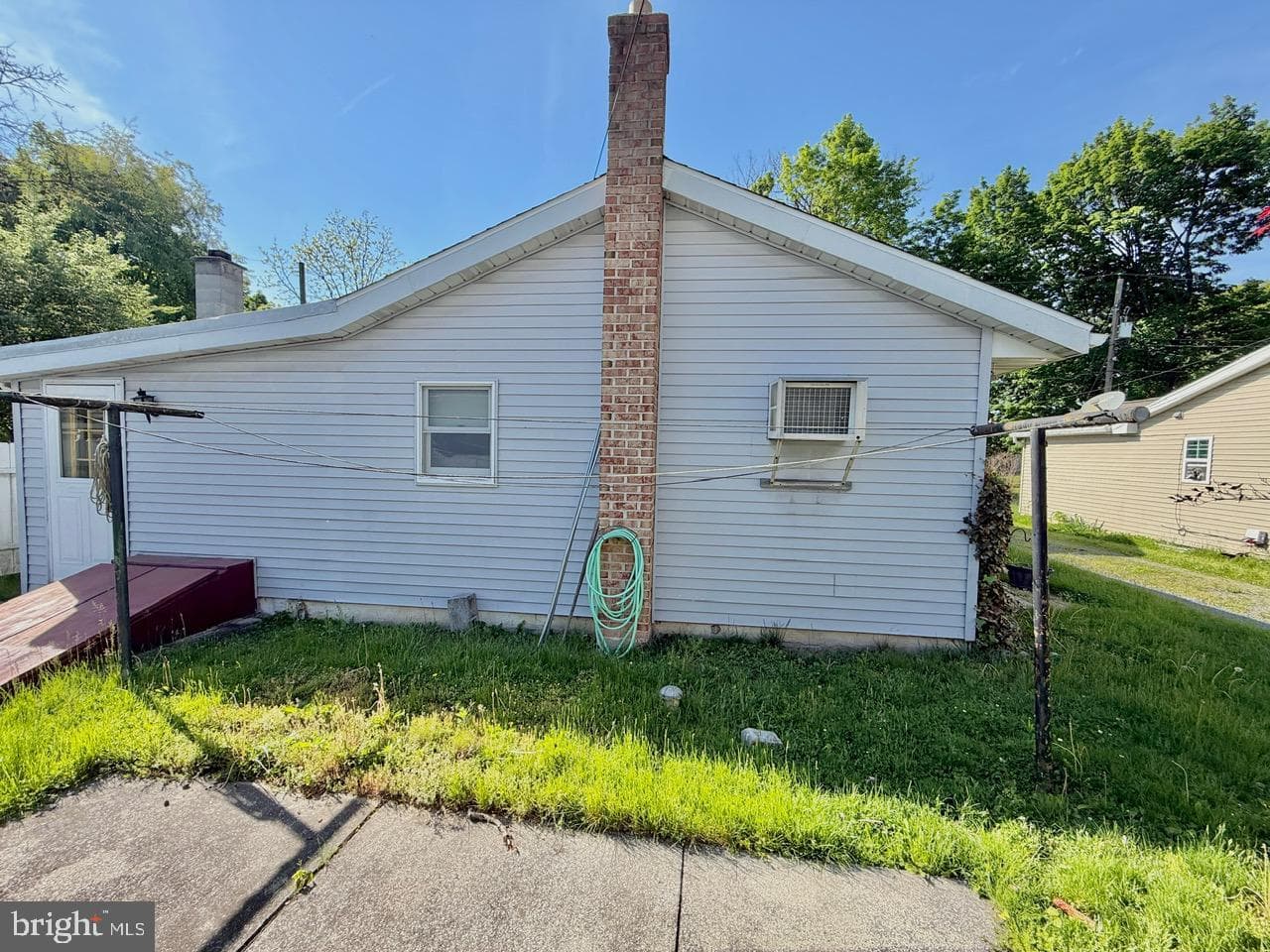 393 Park Road photo 4