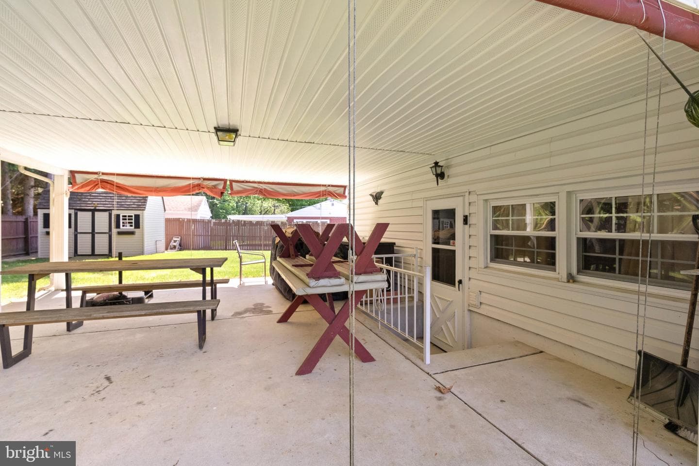 334 Ernst Road photo 21