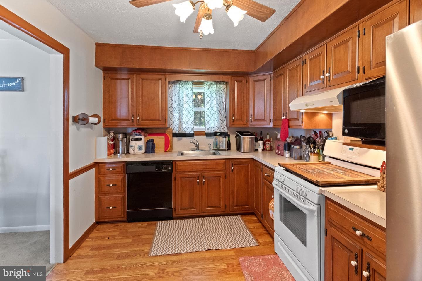 334 Ernst Road photo 9