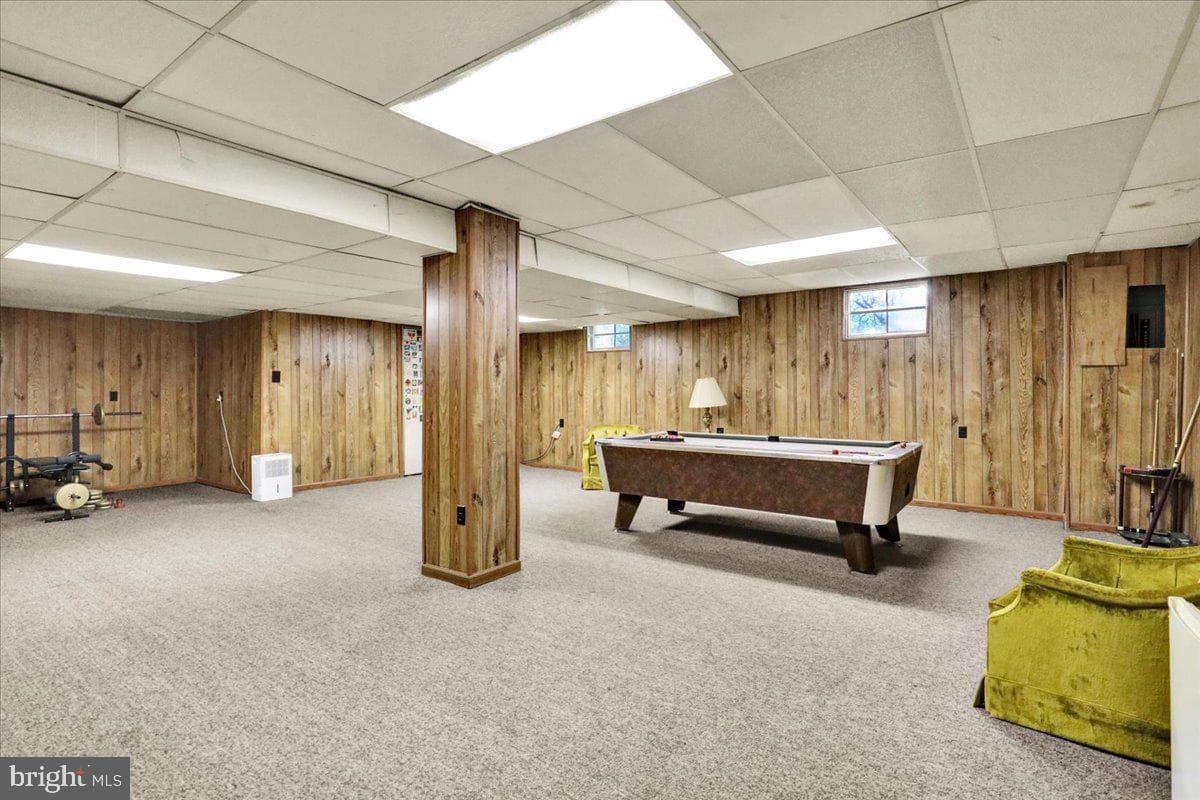2019 Lincoln Court photo 30
