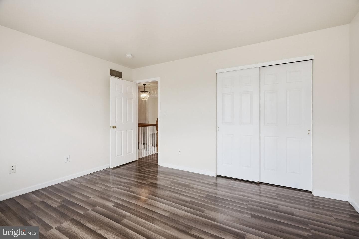 605 Georgia Avenue photo 39
