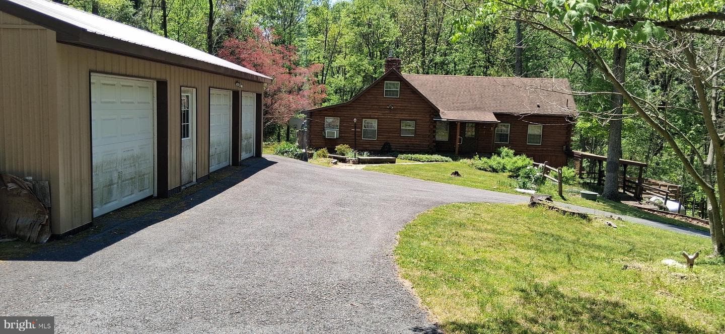 305 Hanna Kurtz Road, Birdsboro