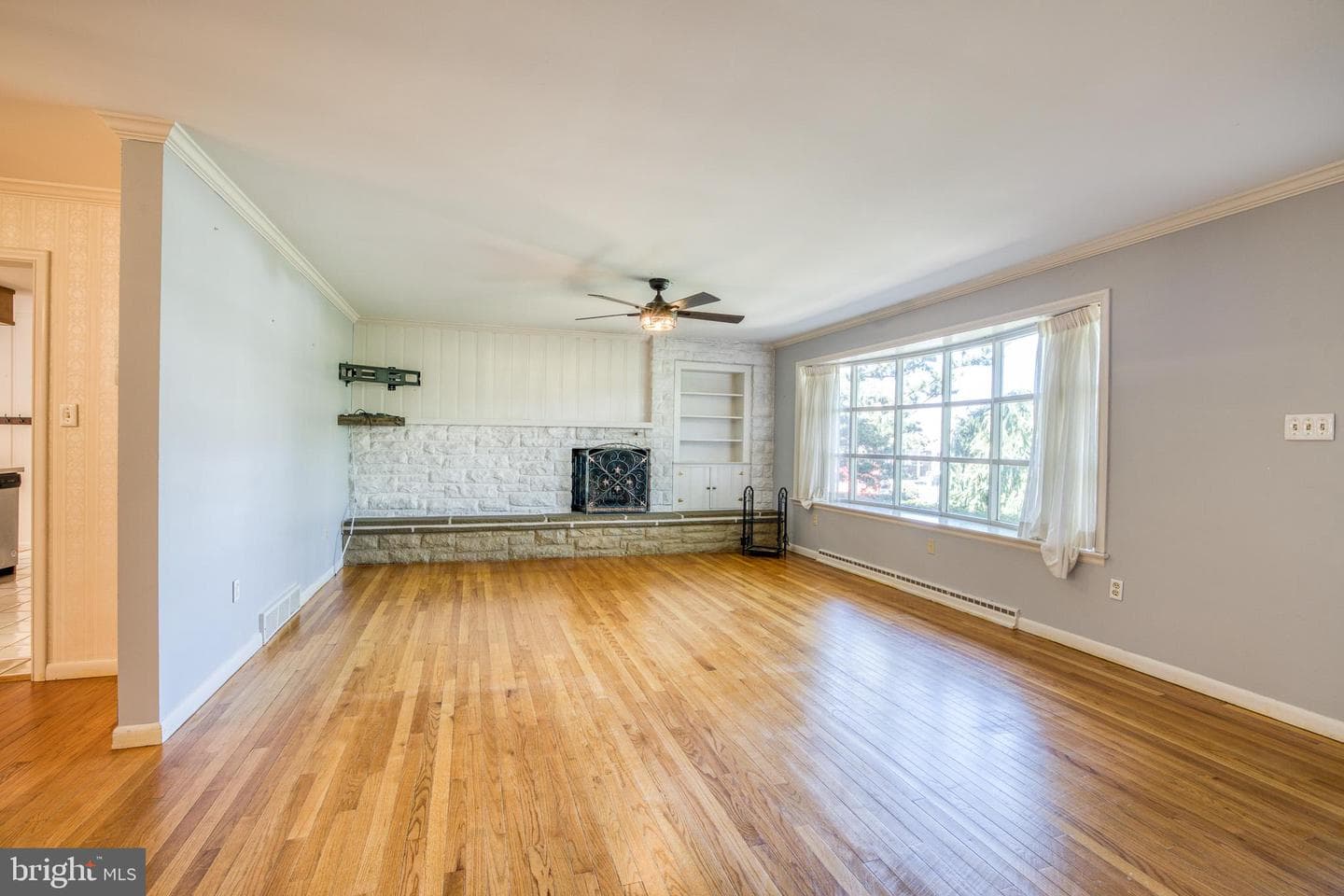 150 Hillcrest Road photo 6