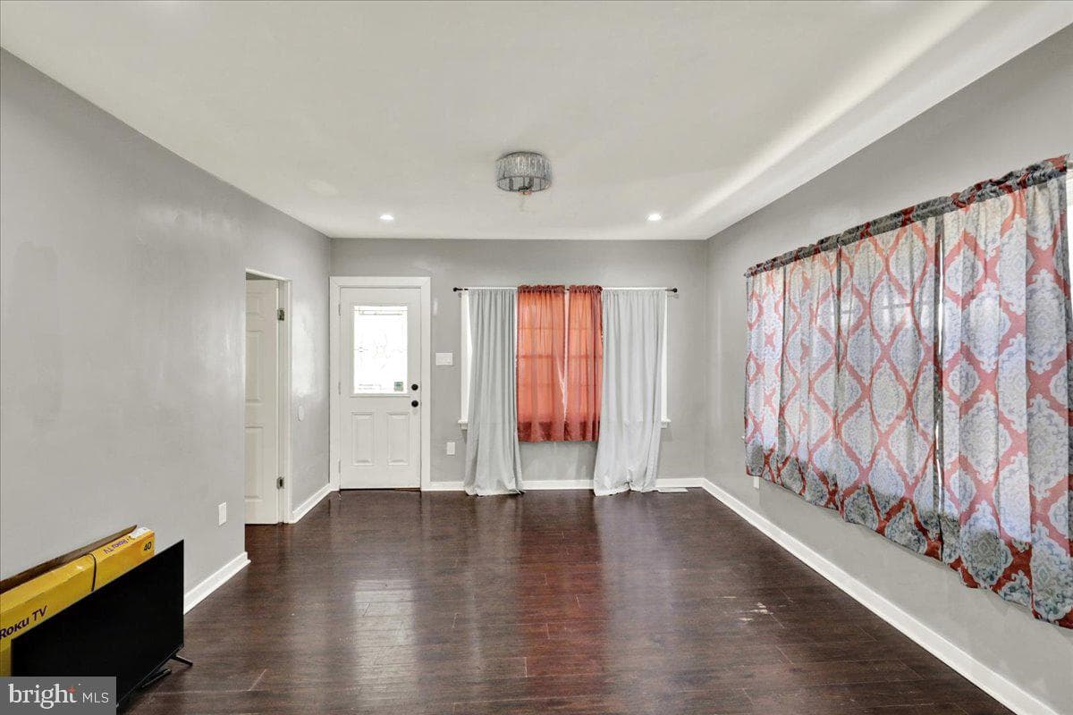 1820 Portland Avenue photo 19