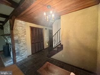 1482 Hilltop Road photo 3
