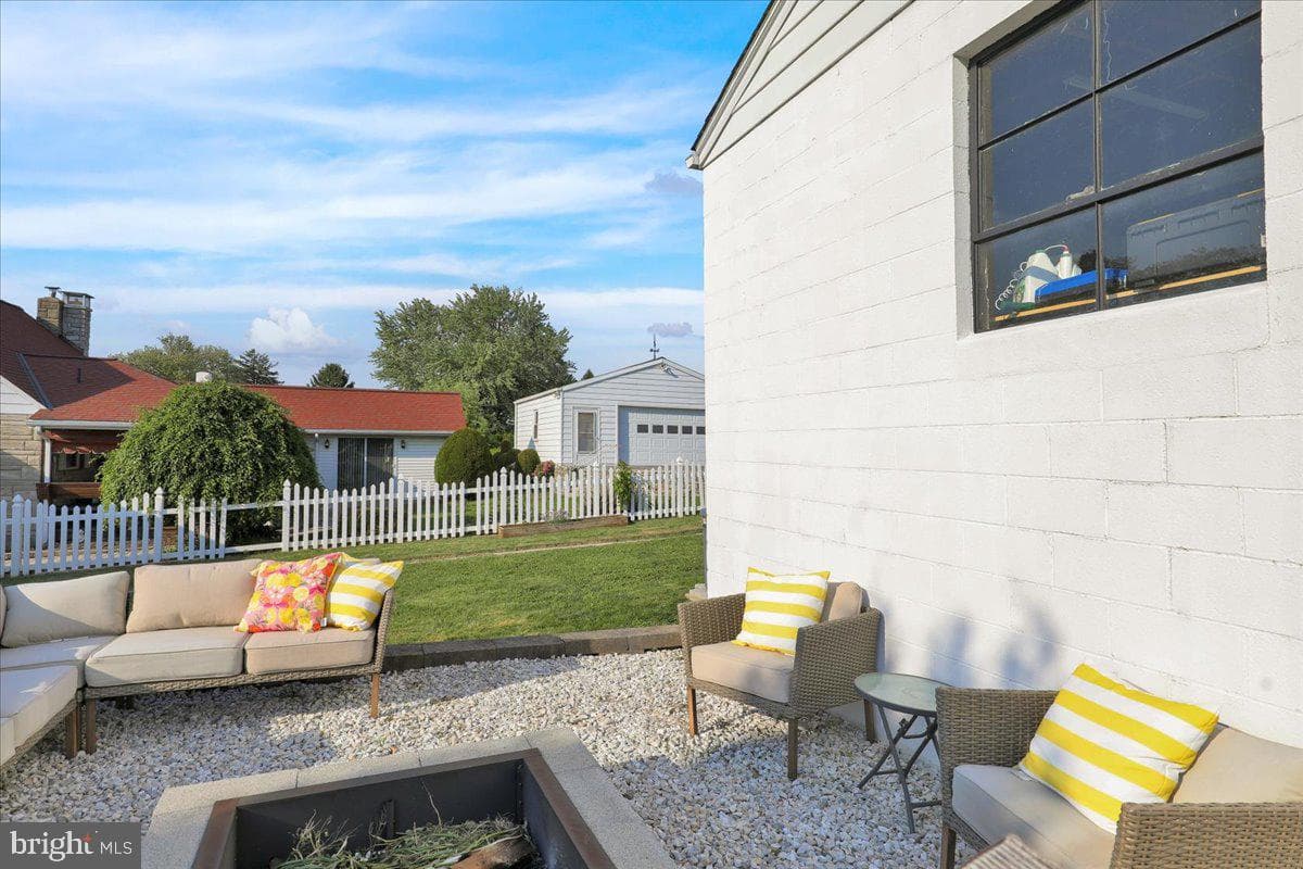 1414 Liberty Avenue photo 20