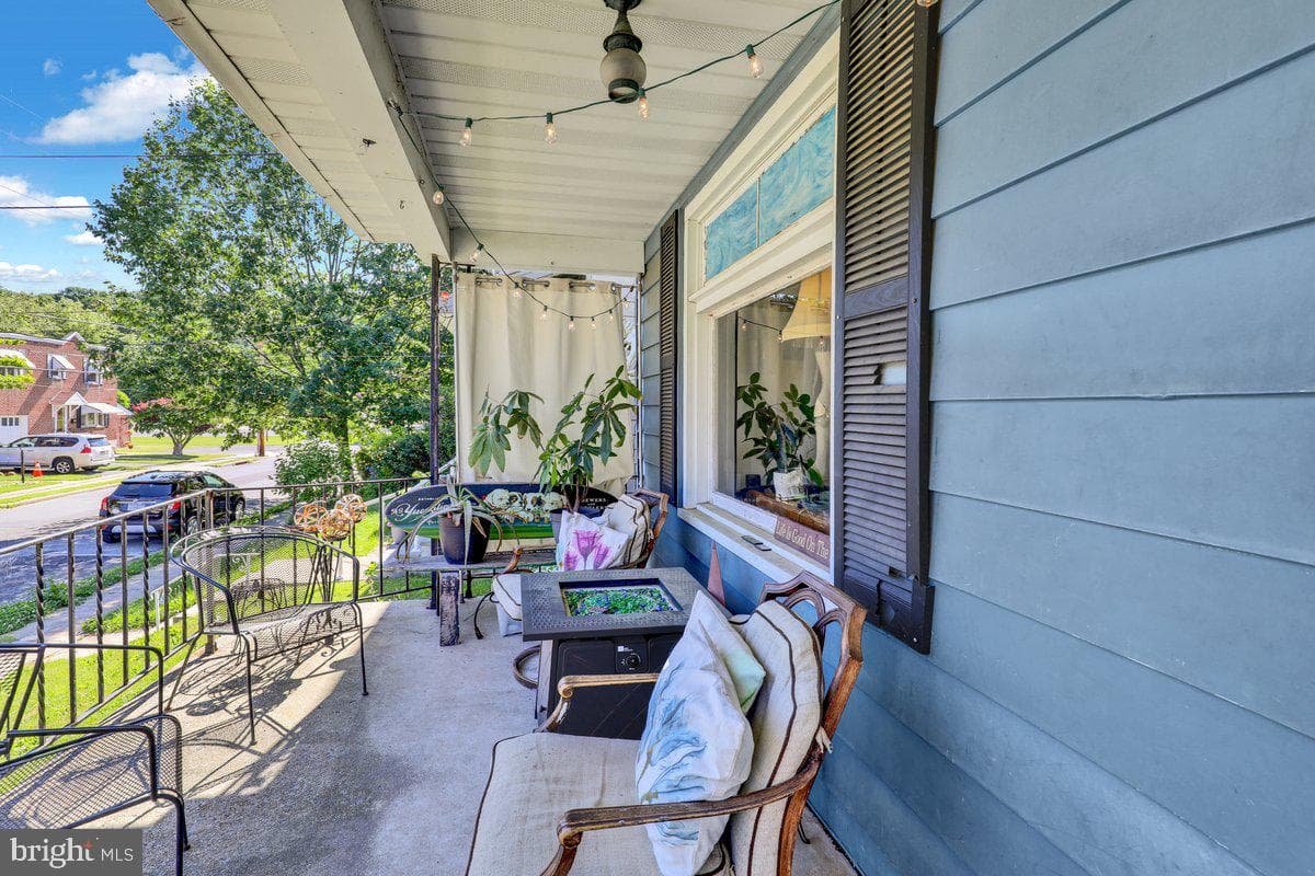 28 E Front Street photo 31
