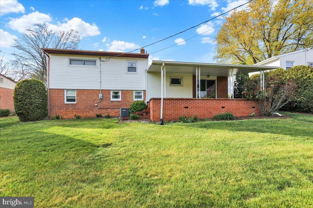 74 Oberlin Avenue photo 8