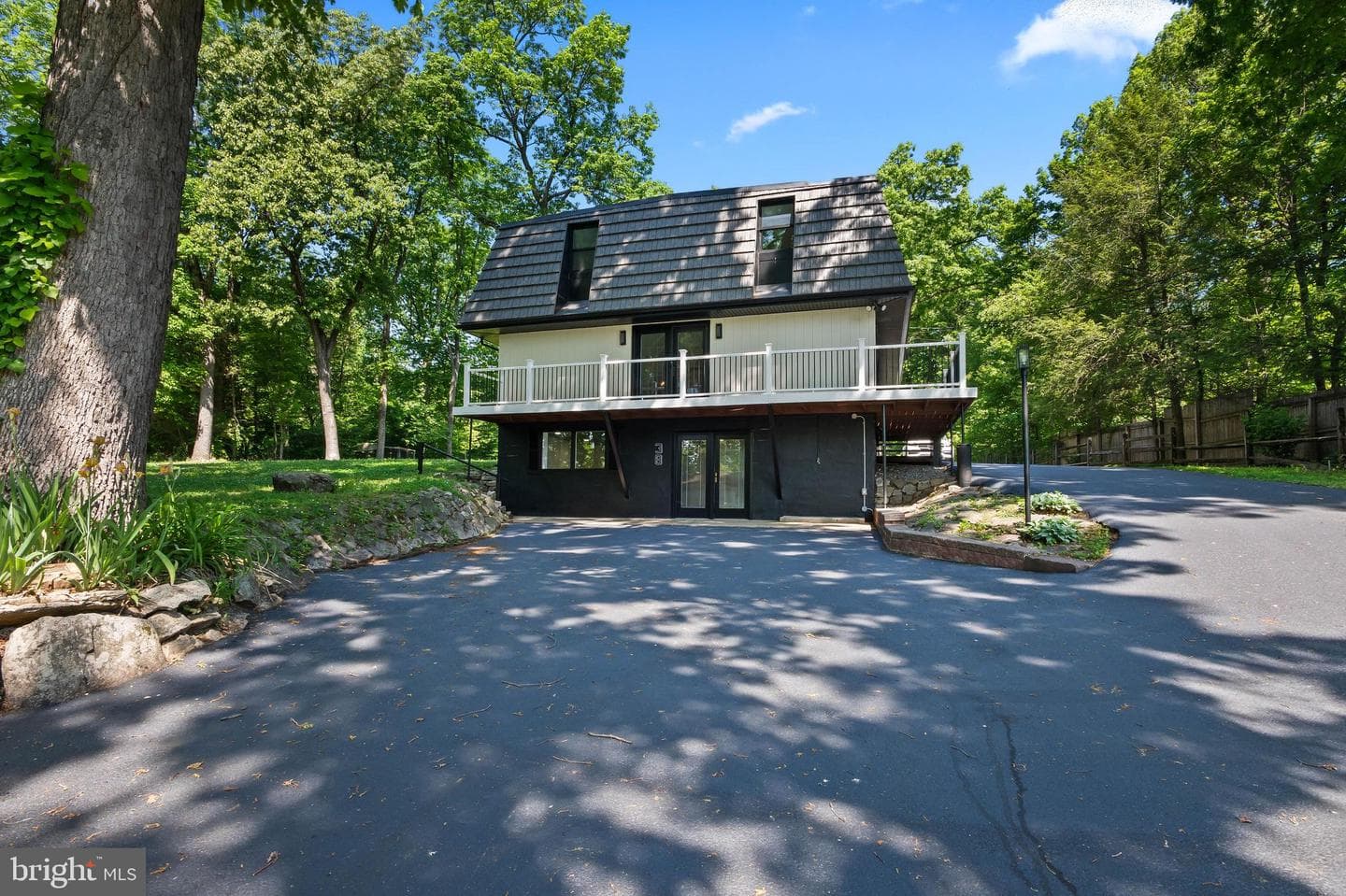 38 Dogwood Drive photo 3