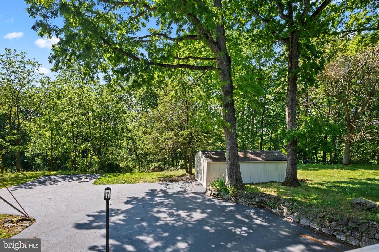 38 Dogwood Drive photo 5
