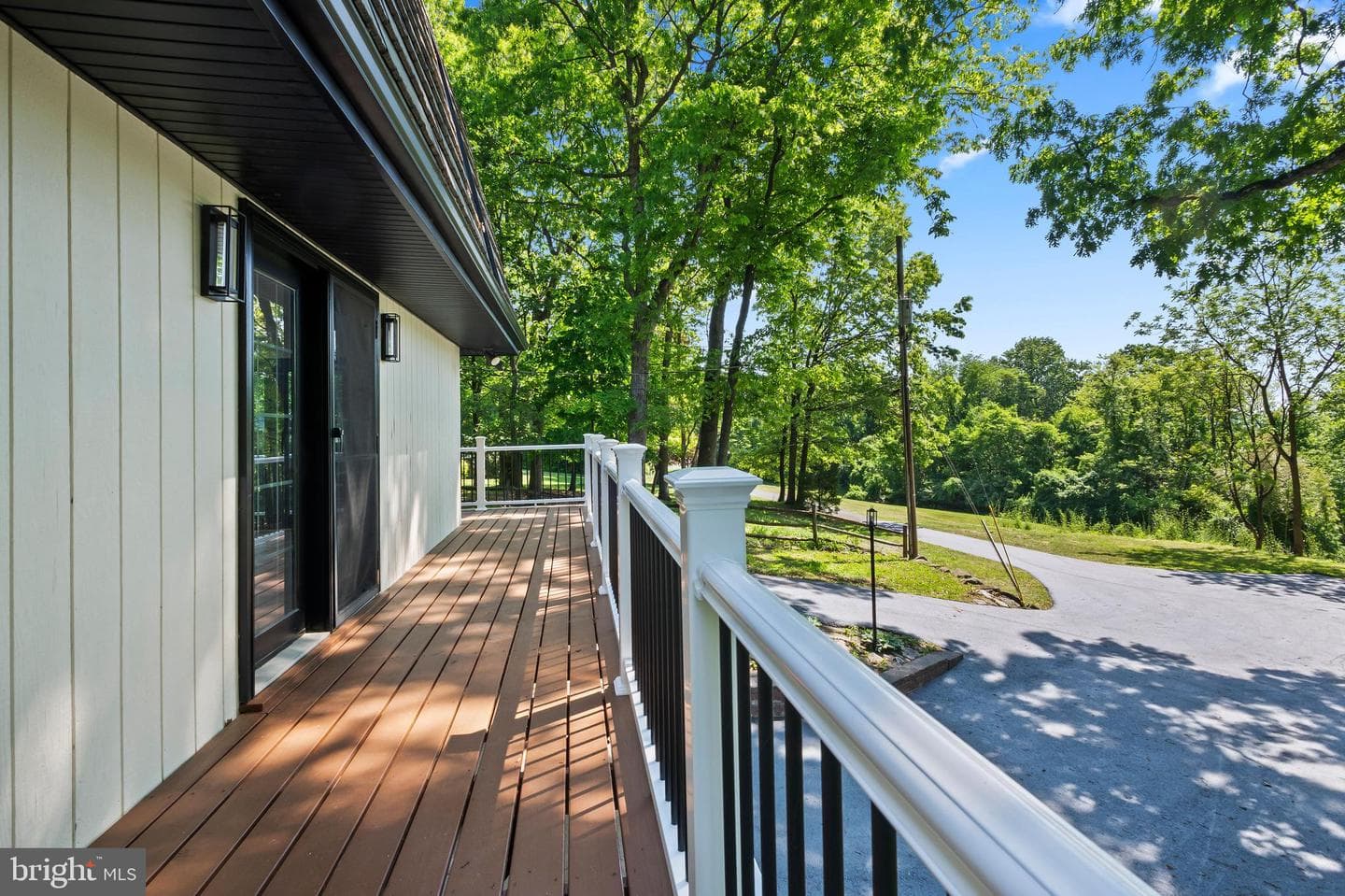 38 Dogwood Drive photo 6