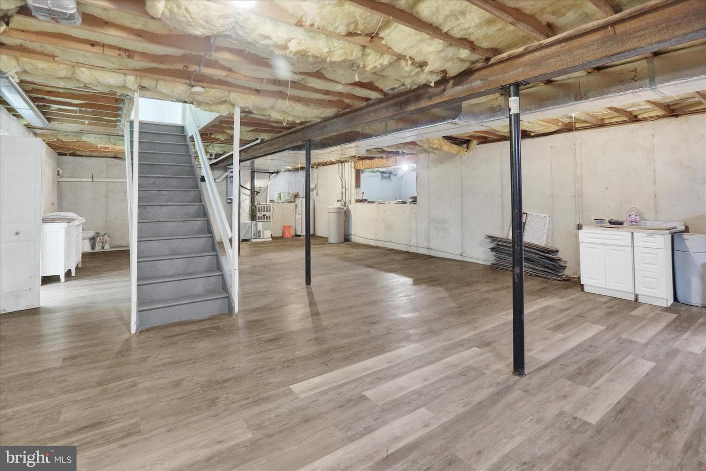 422 Noble Street photo 27