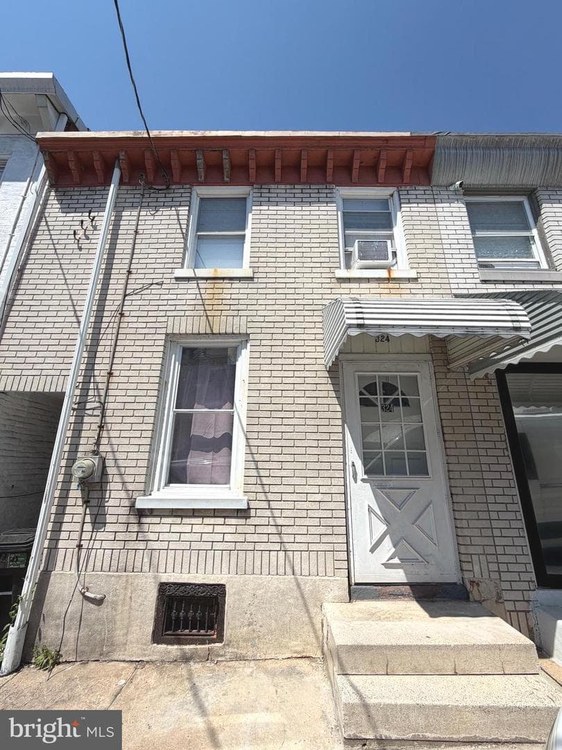 324 Spring Garden Street, Reading