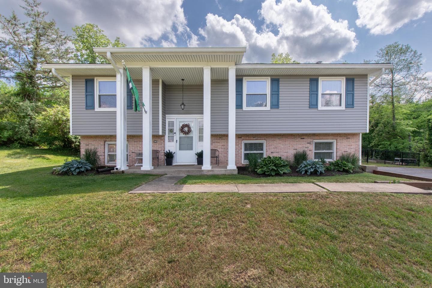 10 Evangeline Drive