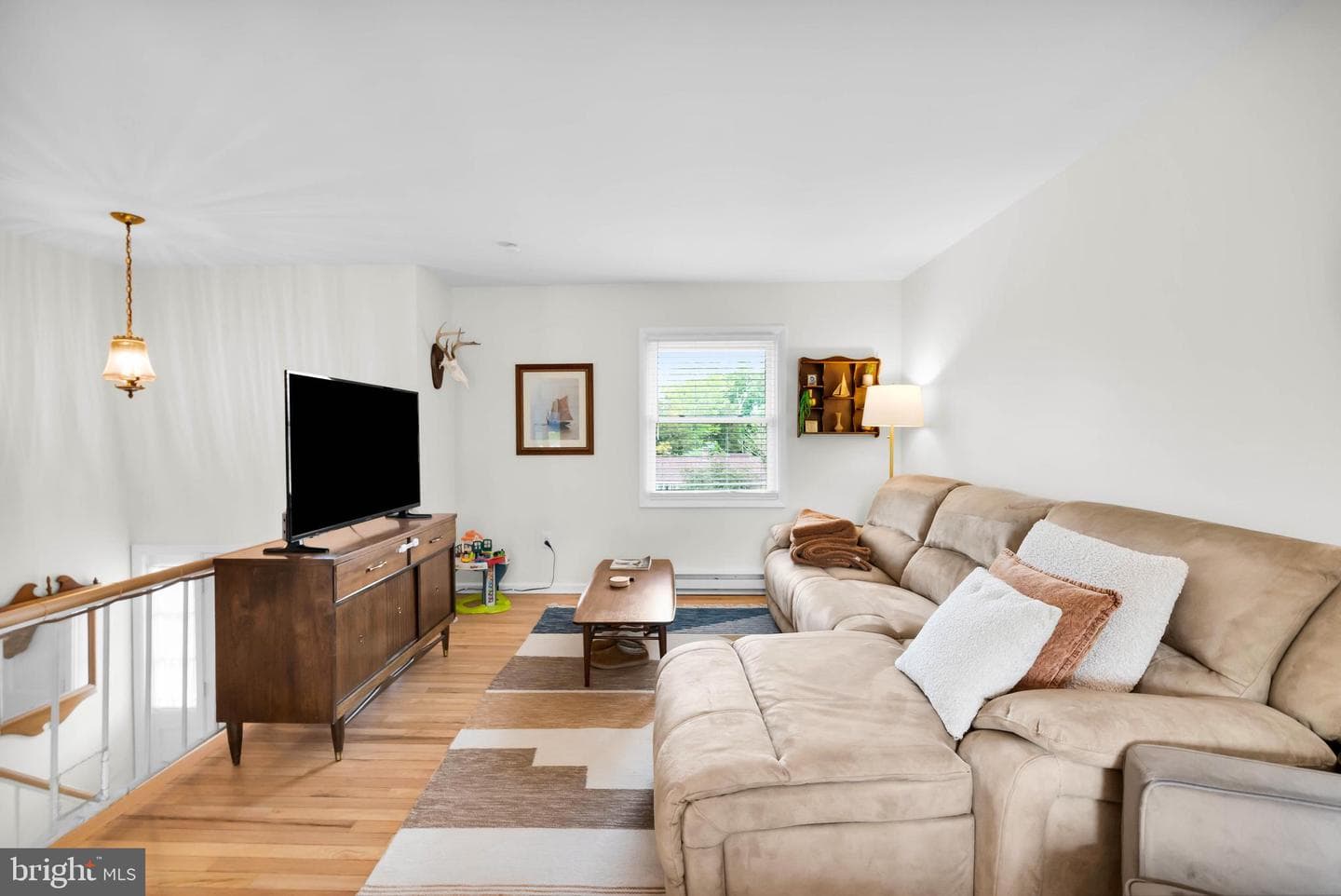 10 Evangeline Drive photo 11