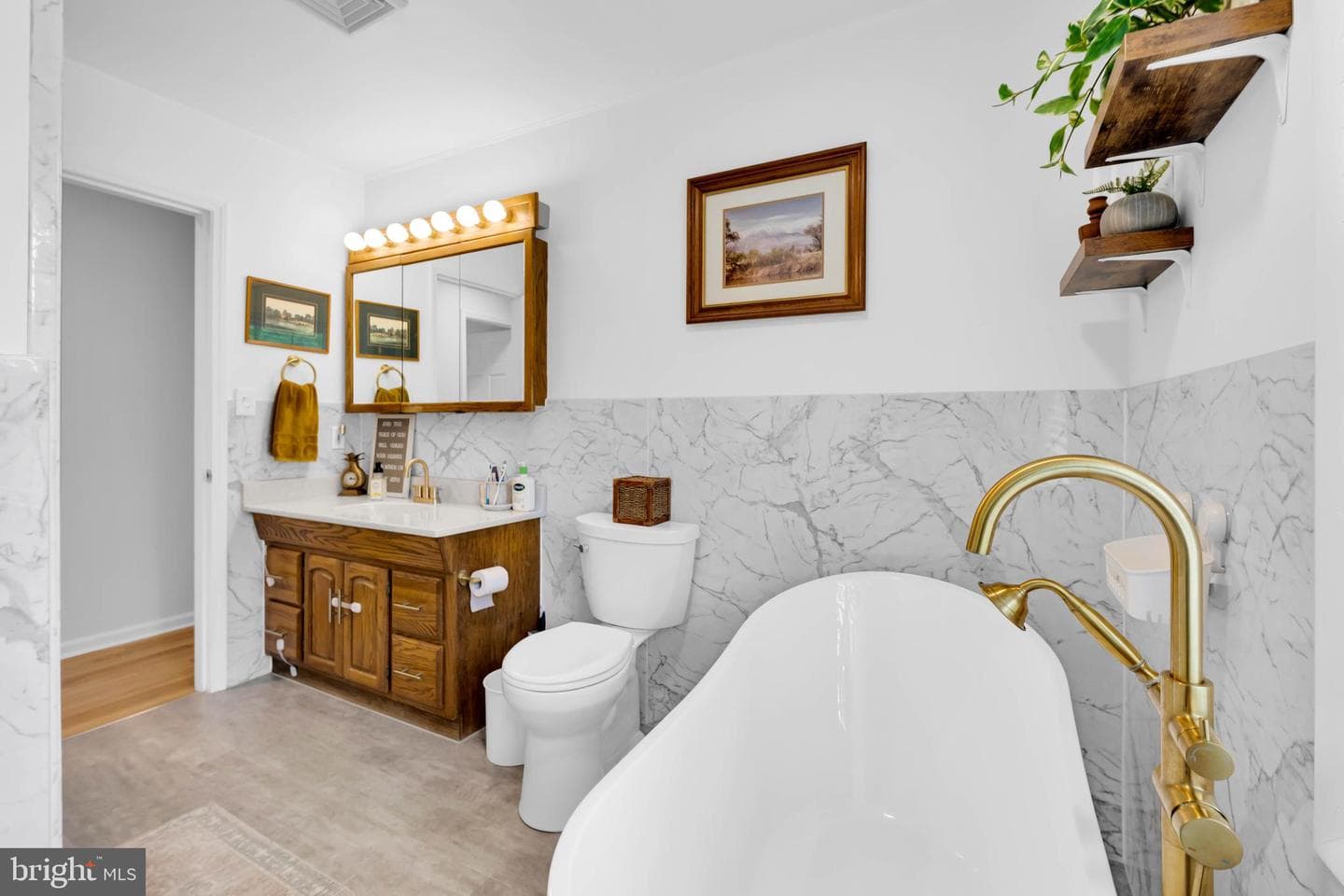 10 Evangeline Drive photo 21