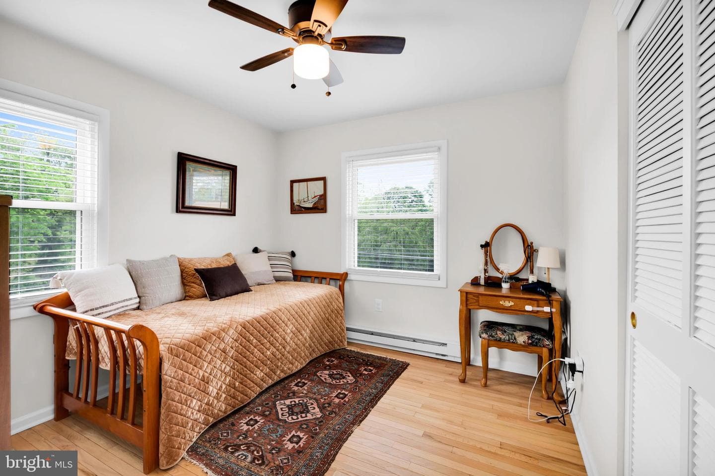 10 Evangeline Drive photo 24