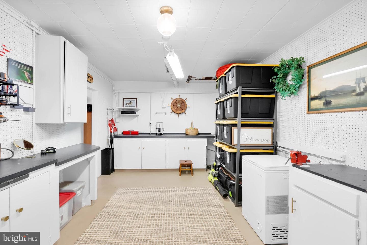 10 Evangeline Drive photo 37