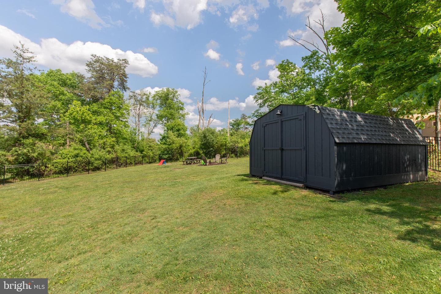 10 Evangeline Drive photo 44