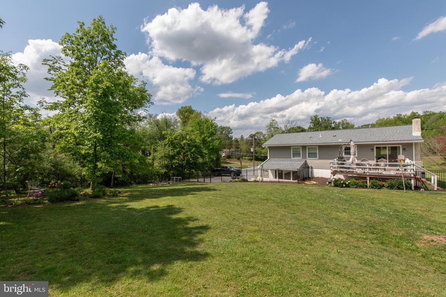 10 Evangeline Drive photo 45