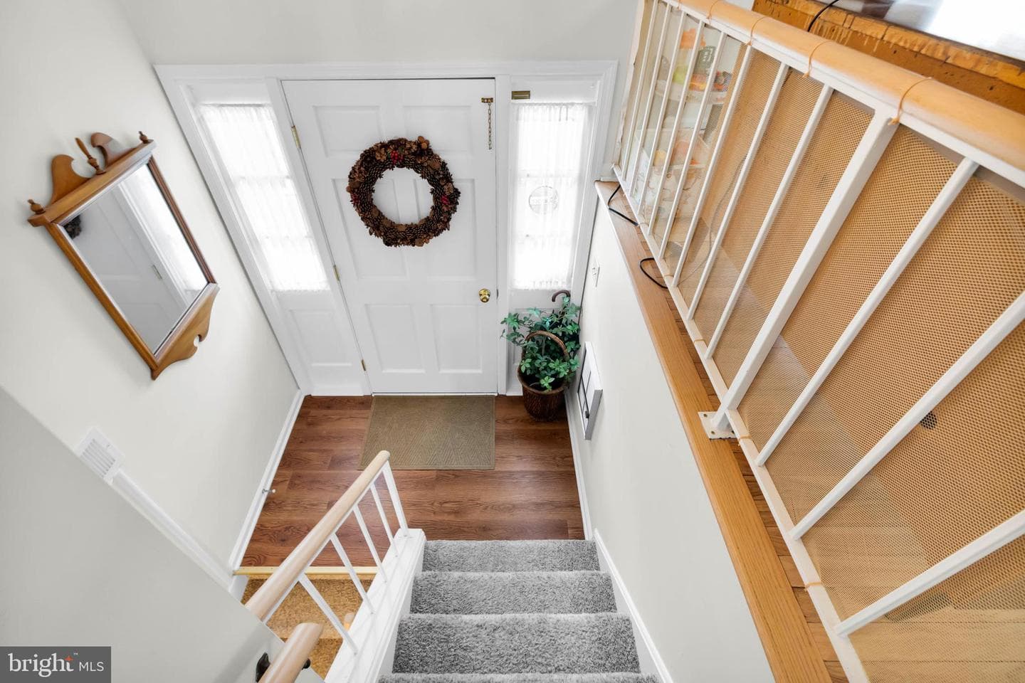 10 Evangeline Drive photo 6