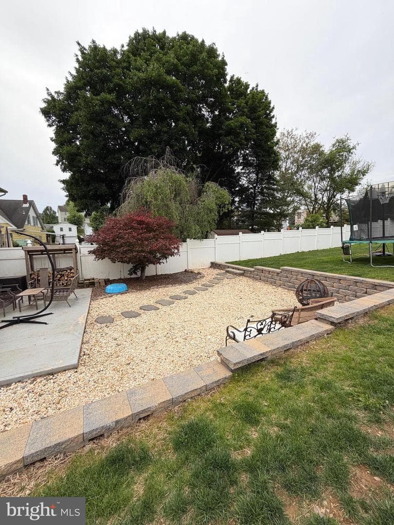 126 S Front Street photo 26