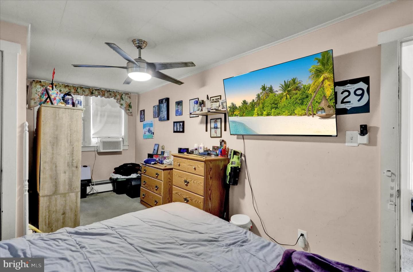 27 W 33rd Street photo 19