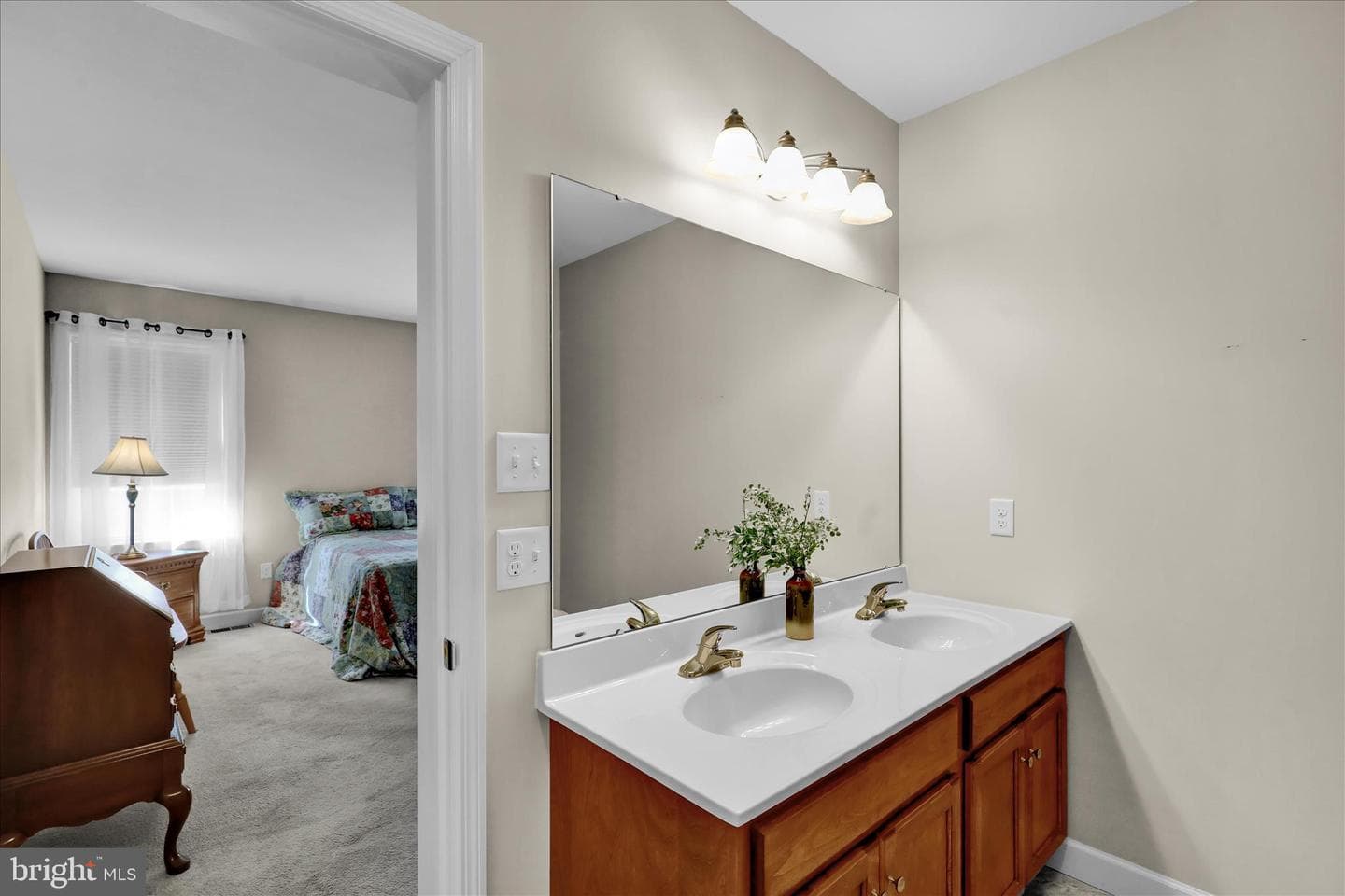 67 Regina Drive photo 17
