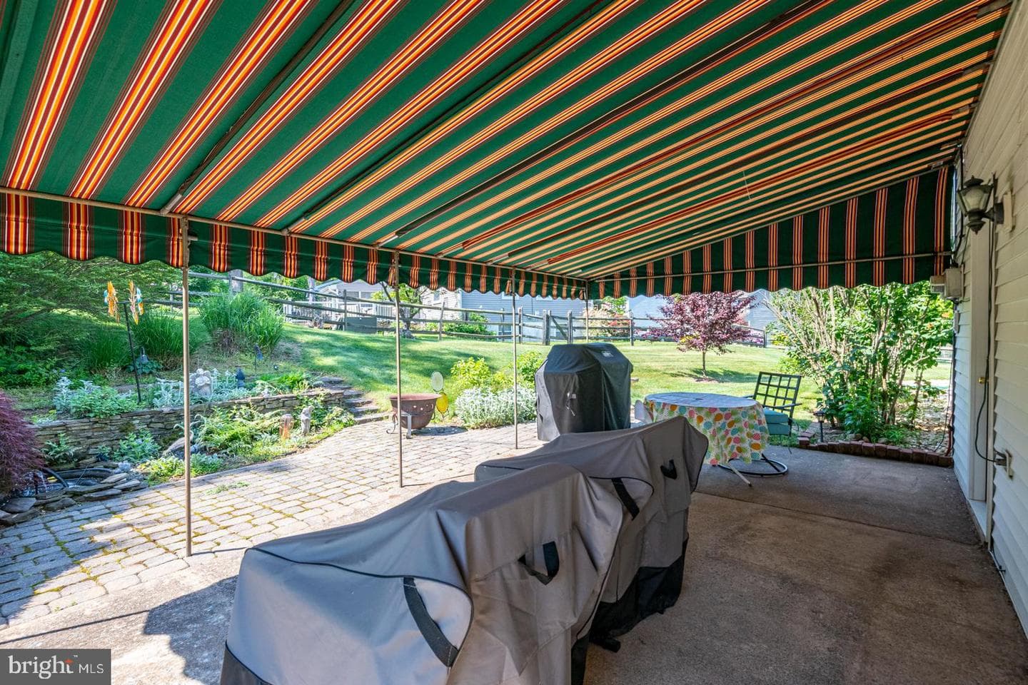 450 Silver Brook Drive photo 23
