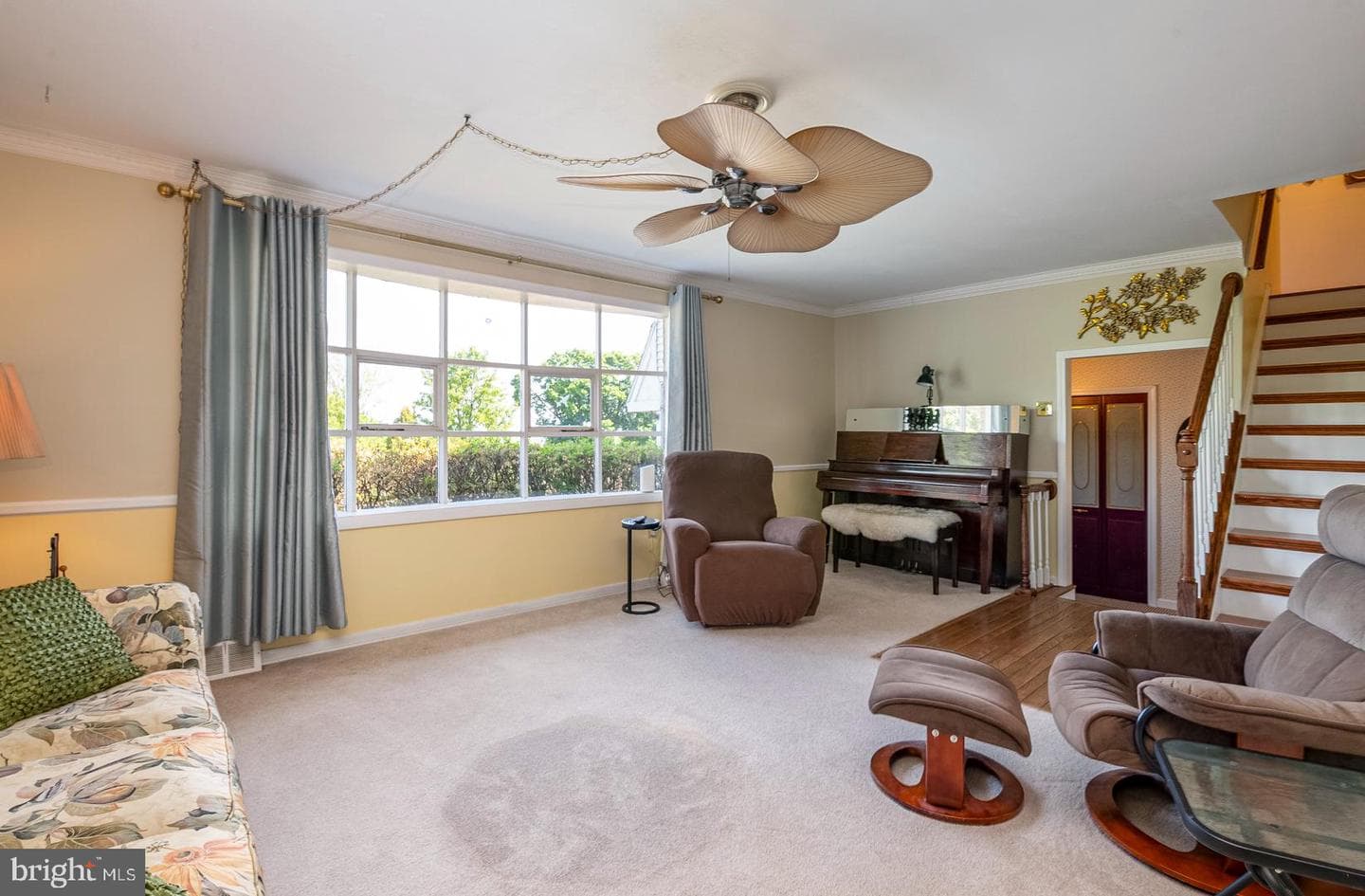 450 Silver Brook Drive photo 4