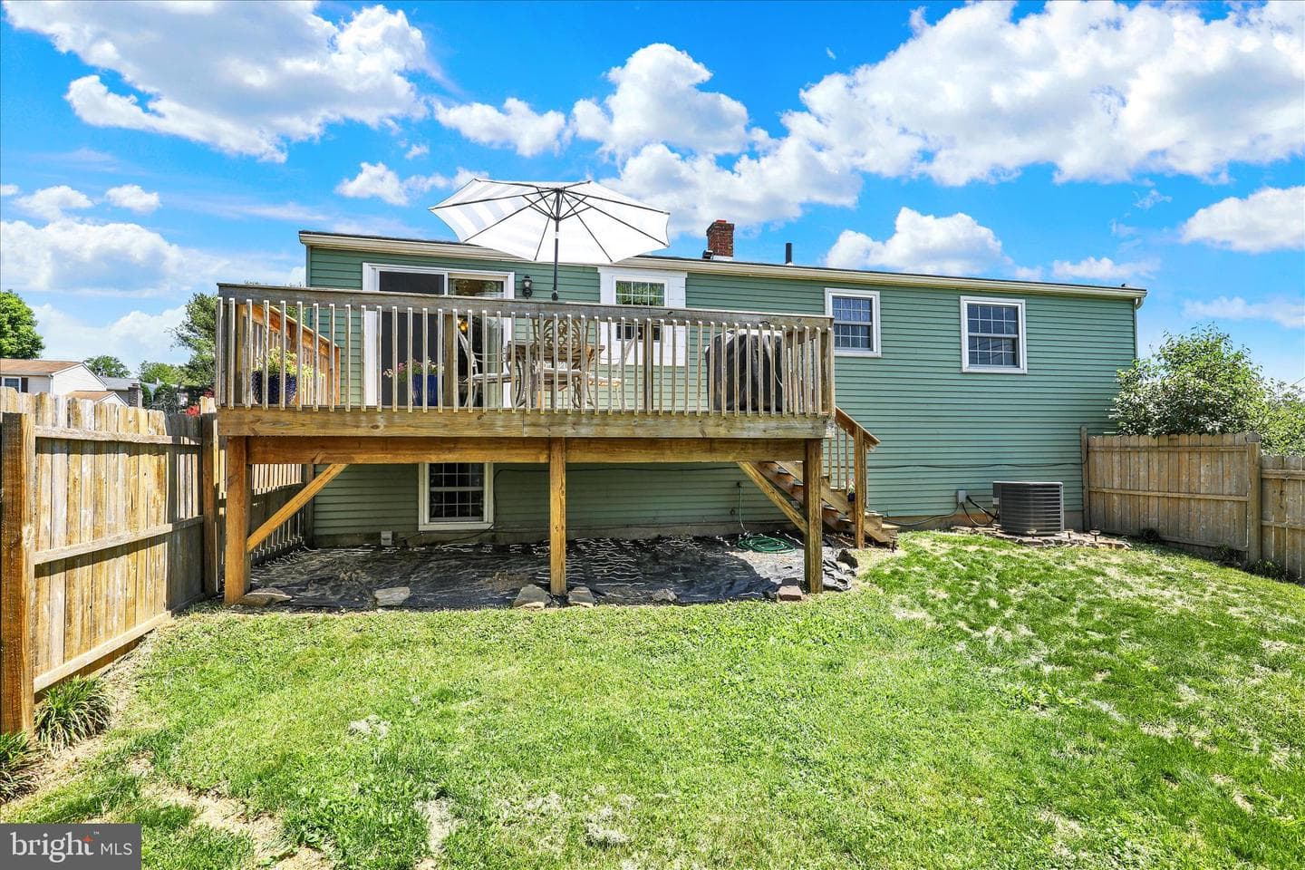 925 Hearthstone Lane photo 40