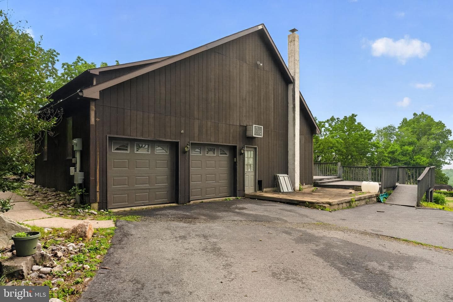 10 Shade Road, Oley