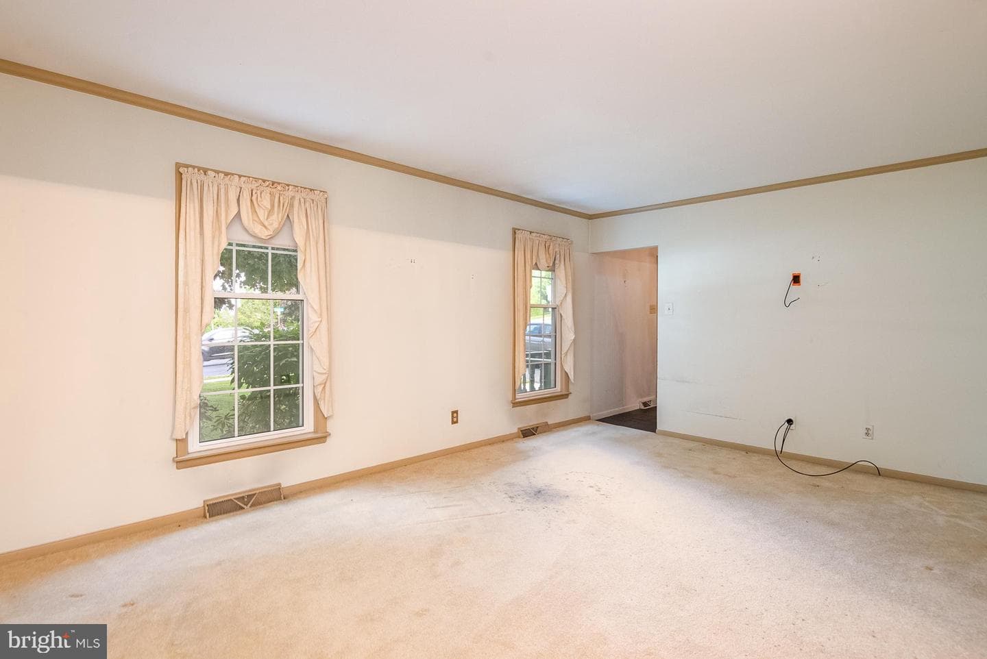 140 Hoch Avenue photo 13
