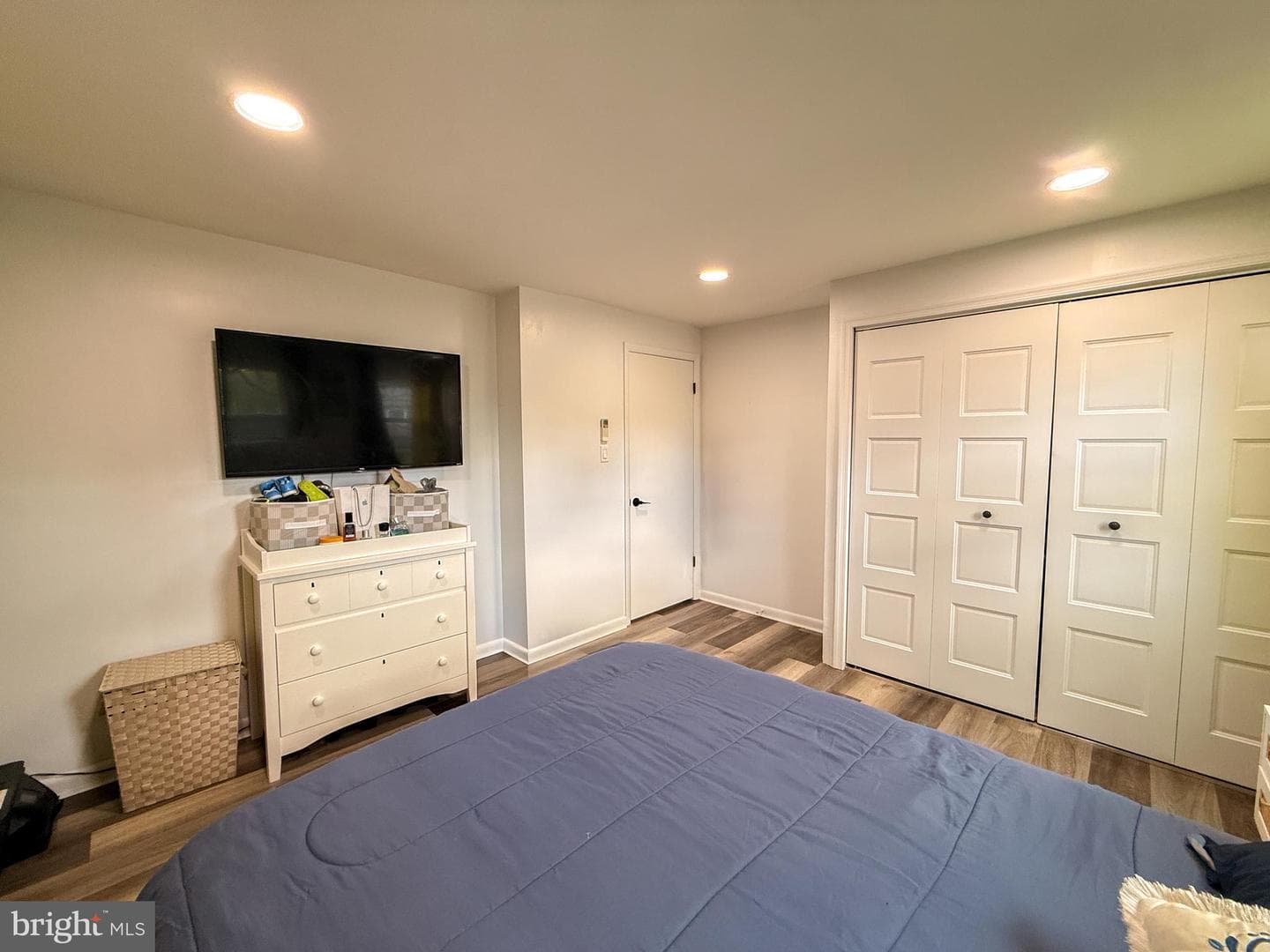 416 N Walnut Street photo 28