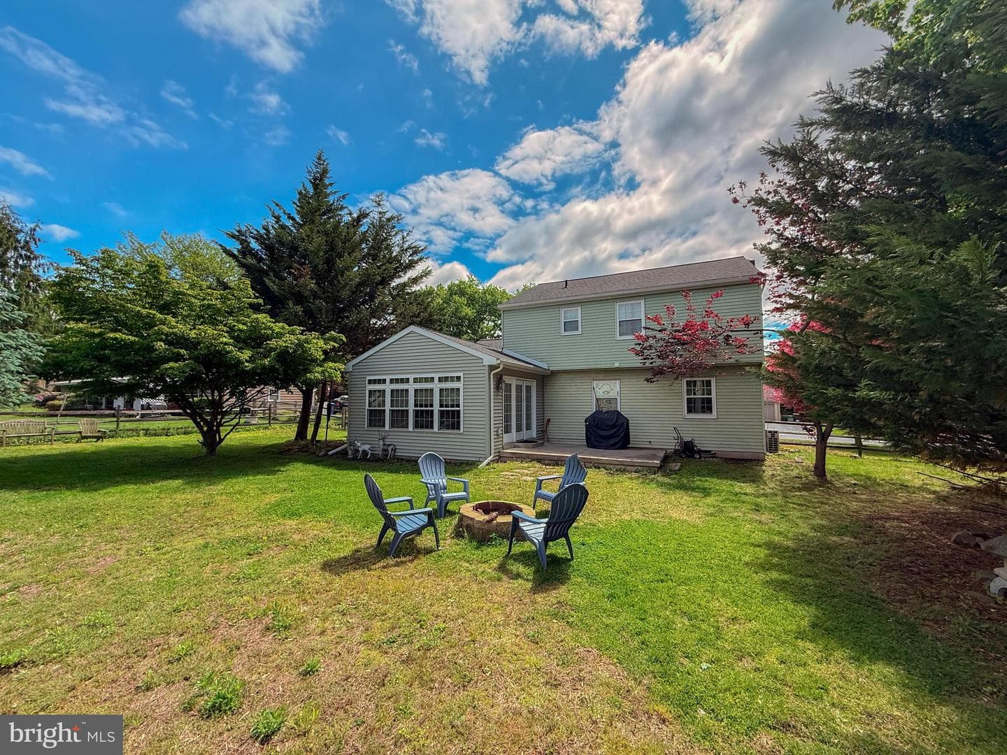416 N Walnut Street photo 5