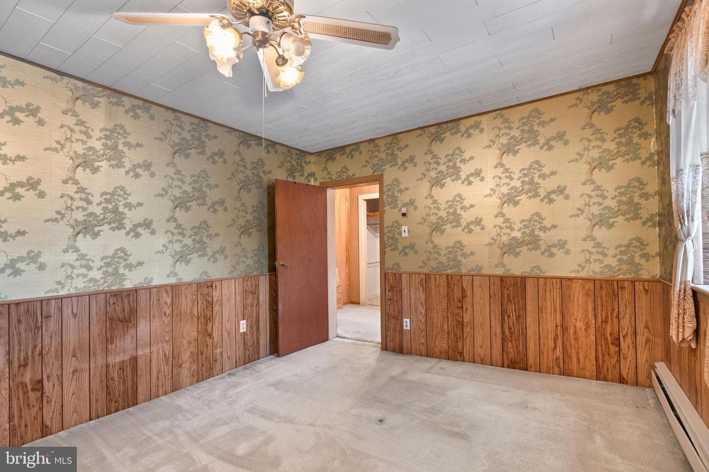 564 Blandon Road photo 36