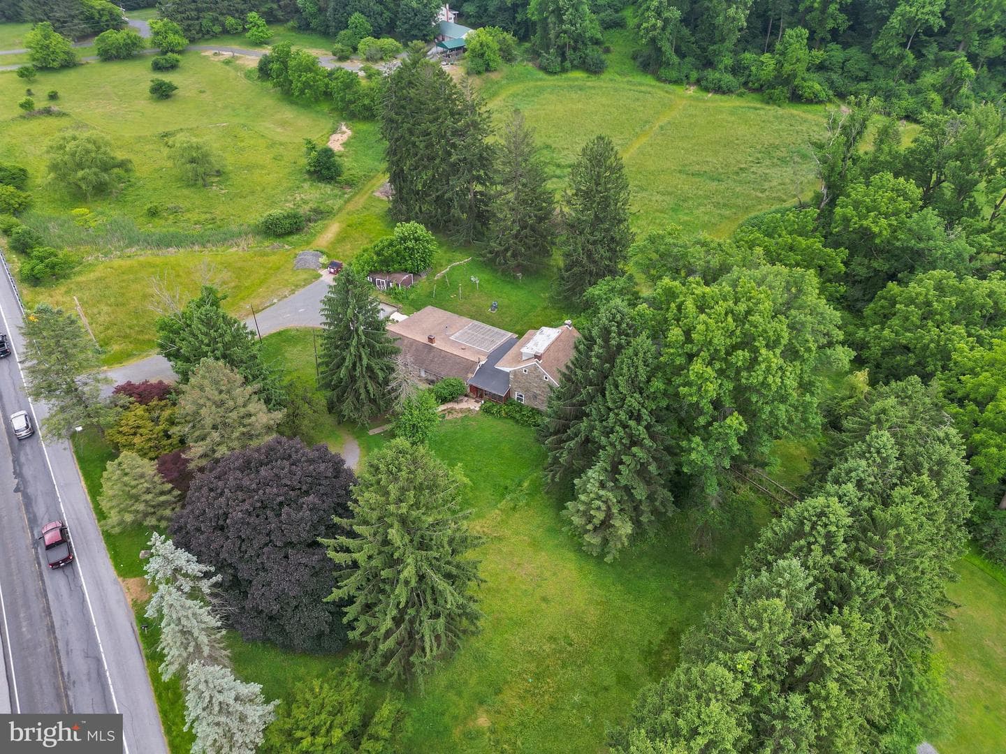 564 Blandon Road photo 40