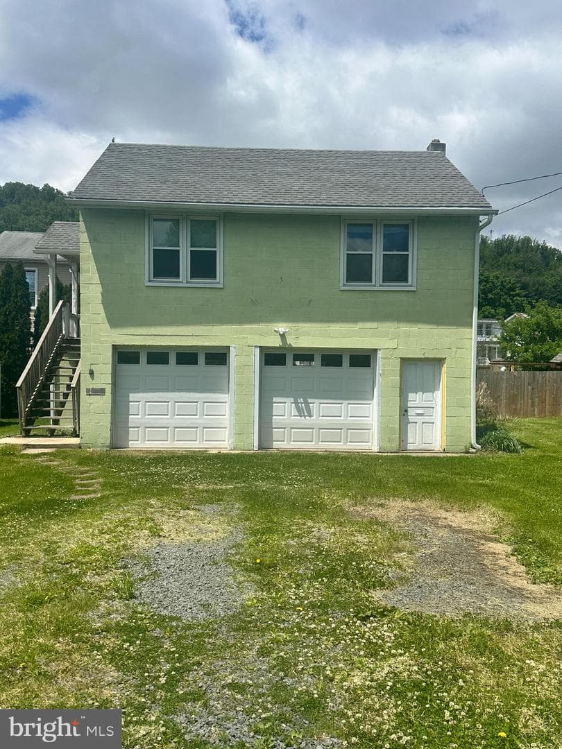 102 Myrtle Avenue, Reading