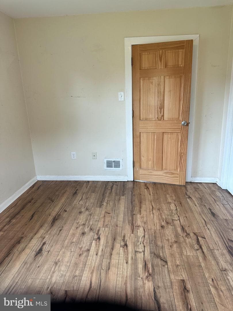 102 Myrtle Avenue photo 8