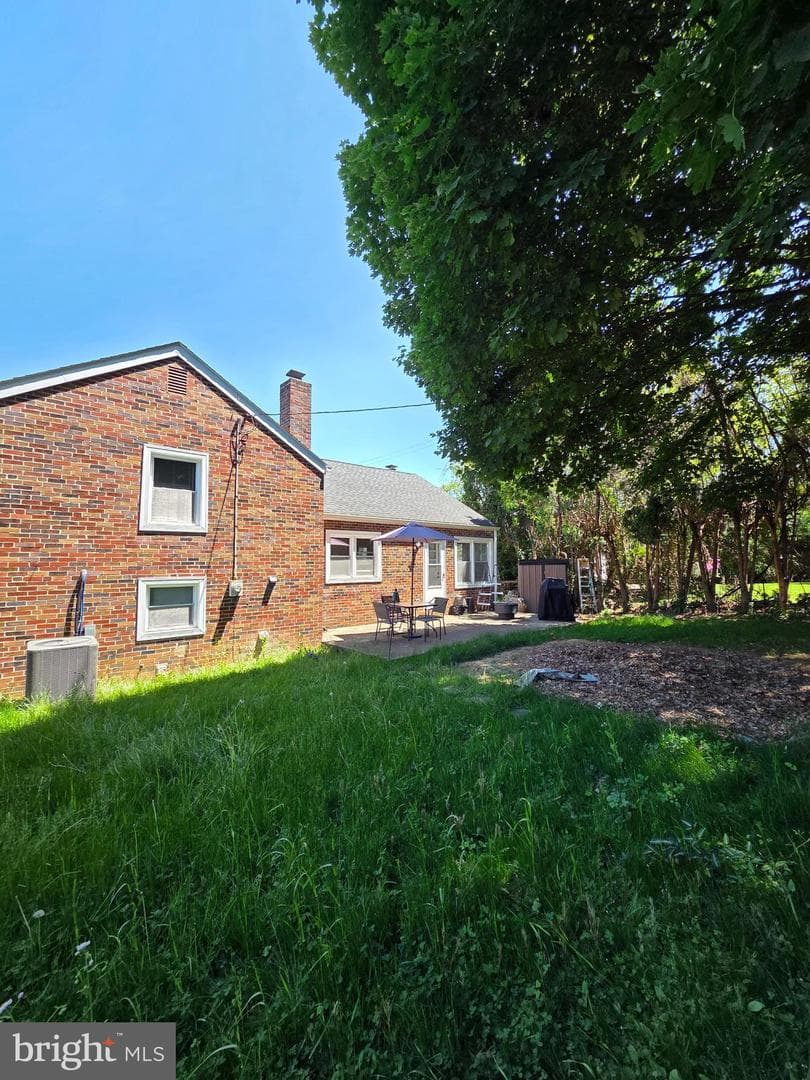 2510 Park Street photo 4