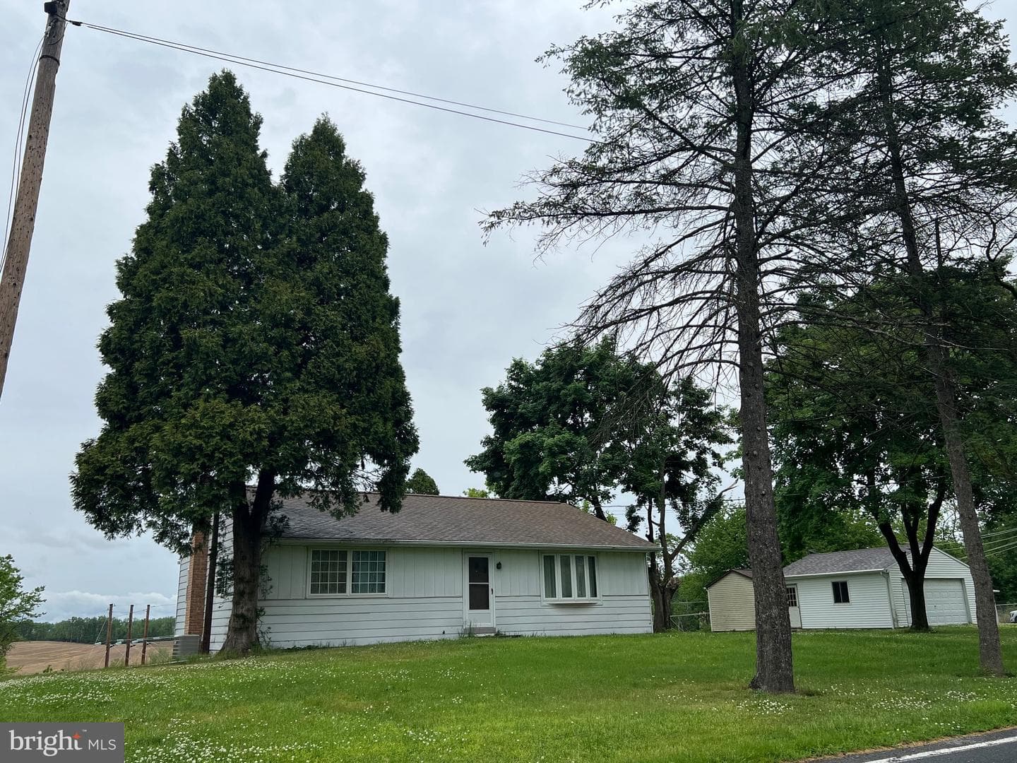 1471 Old Bernville Road