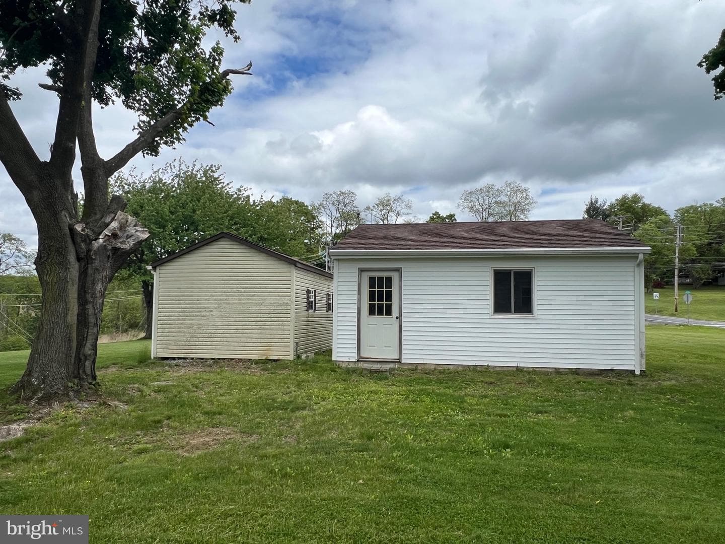 1471 Old Bernville Road photo 16